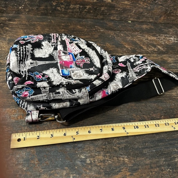 Stylish Black Crossbody Bag with Parisian Print - Picture 5 of 6